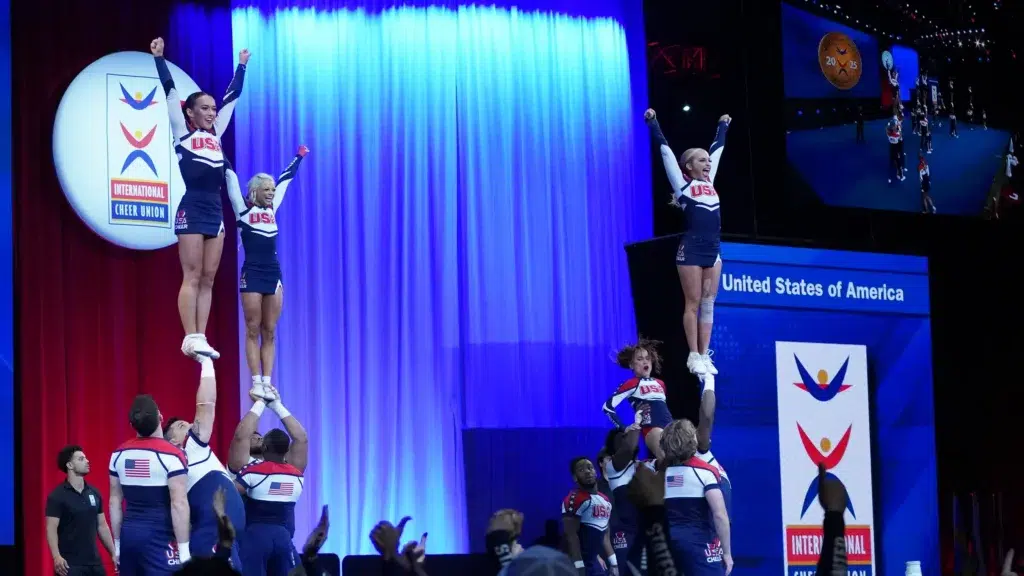 Hailey D'Lynn Smith Competes at ICU Worlds prior to joining Miami Metal, as a professional cheerleader with Varsity's The Pro League